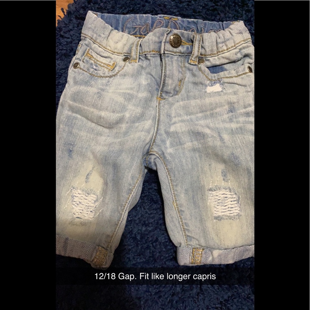 Gap capris